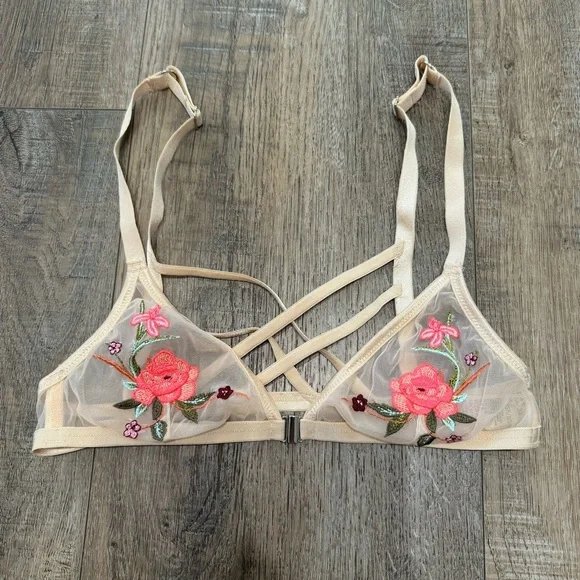 Topshop Floral Embroidered Bra - Cream and Pink - Picture 1 of 3